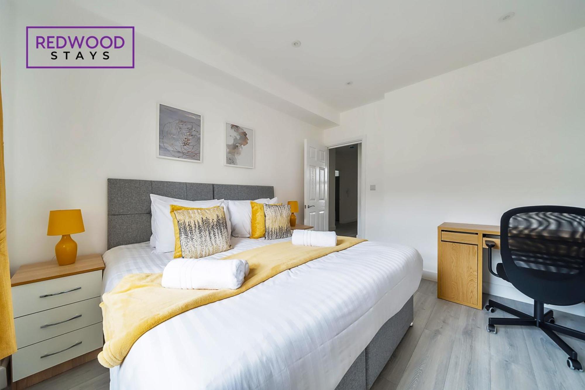 Brand New, 2 Bed 1 Bath, Modern Town Center Apartment, Free Wifi & Netflix By Redwood Stays Aldershot Extérieur photo